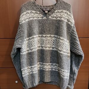 Banana Republic V-Neck Fair Isle Sttle Sweater Size XL